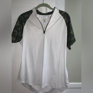 Greg Norman Collection White and Camouflage Short Sleeve Top